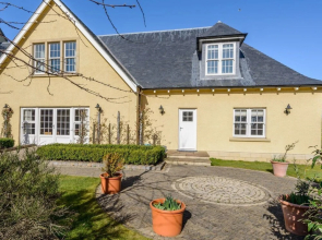 Roe Cottage