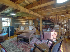 Historical Paris Cabin on Farm w/ Fire Pit!