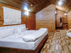 Lazy Bee Cottages
