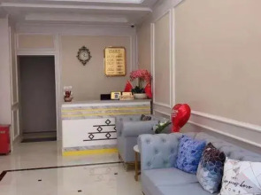 Zhuxi Employment Hotel