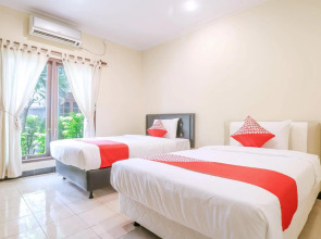 Super OYO 1654 Maha Bharata Kuta Inn