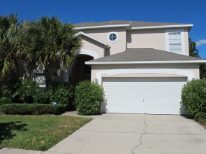Emerald Island Resort : Pool & Games Room  : LK51, Kissimmee, US