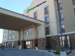 Holiday Inn Express Hotel & Suites Twentynine Palms by IHG