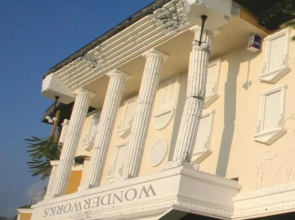 Cedar Lodge 702