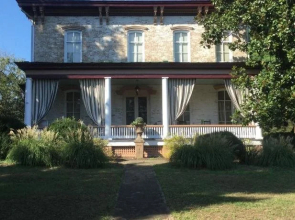 Lackawanna Bed & Breakfast