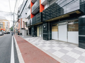 Mizuka Nakasu 4 Unmanned Hotel