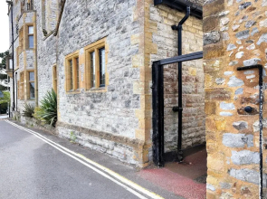 Coram Lodge