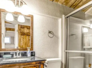 2731 Apres Ski Way Townhouse
