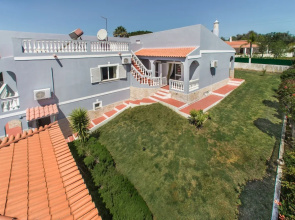 Villa Cadre - 5BR w Private Pool & Snooker Table