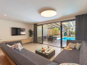 Hedera Estate, Villa Hedera II