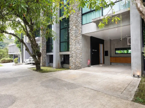 Designer 4BR Pool Villa Gentle Breeze