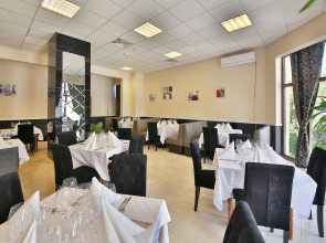 Prestige Hotel and Aquapark