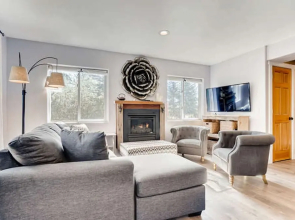 Summit Forrest #D2 by Book by Owner