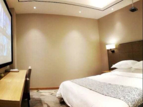 Fourseas Holiday Hotel