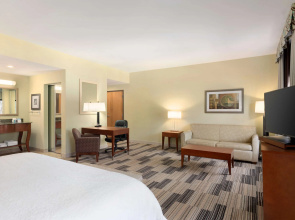 Hampton Inn & Suites Birmingham East Irondale