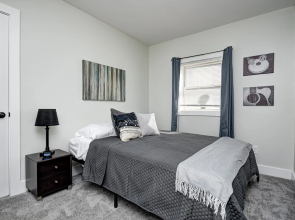 Indy House of Music - Fountain Square