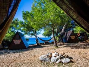 Cast Away - Eco Village