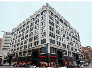 3BR CozySuites at The Block