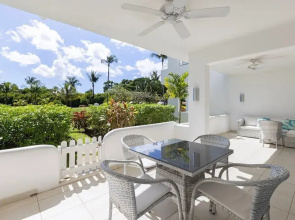 Glitter Bay Estate 112 2 Bedroom Apts