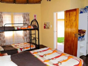 Sheris Lodge and Backpackers