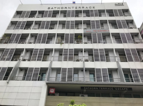 Sathorn Terrace Apartment