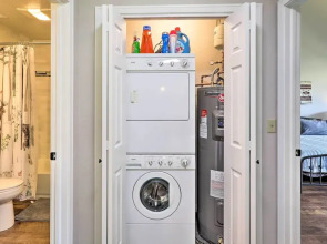 Peaceful Pagosa Springs Escape ~ 2 Mi to Lake