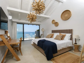 Gallery Luxury Suites & Rooms - Adults Only