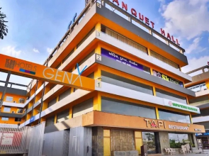 GenX Surat BY 1589 Hotels