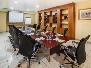 Holiday International Sharjah