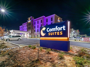 Comfort Suites North Tupelo