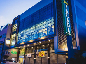 Facade by Hotel Fina