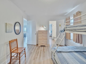 Walking on Sunshine by Topsail Realty