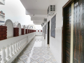 OYO 49095 Hotel K Fort
