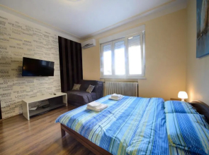 Parliament Apartment