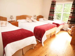 Macliam Lodge Guesthouse