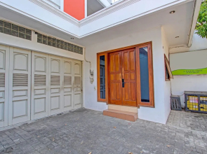 OYO Life 91523 Kenari Guesthouse