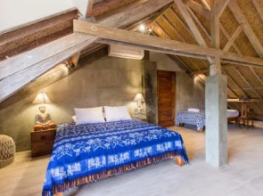 Villa Kundalini