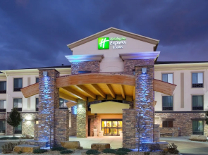 Holiday Inn Express Loveland