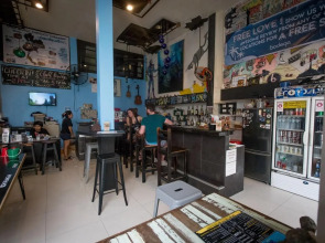 Bodega Party City Center Bangkok - Hostel