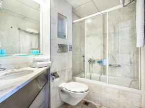 Minerva Premier Hotel