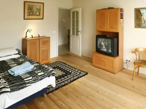 Sunny Apartment