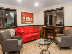 Super 8 by Wyndham Bedford