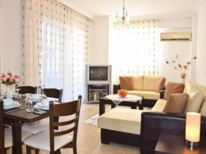 Violet 4 Apartment