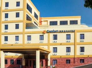 Comfort Inn & Suites Tobago