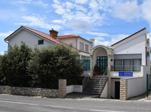 Apartments Crobeg