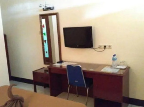Kurnia Jaya Hotel
