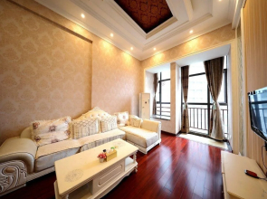 Nanchang Honggutan Baroque Apartment