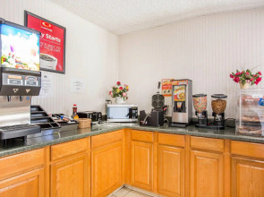 Econo Lodge Sequoia Area