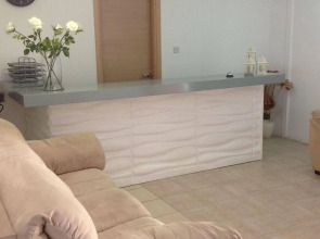 Alecos Hotel Apartments