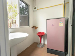 OYO 644 Pong Pai House